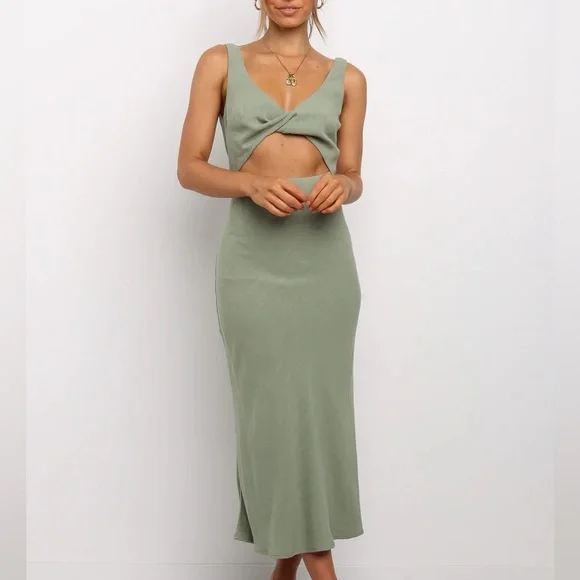 SOLD NWT Petal & Pup APOLLO cut out DRESS - OLIVE - Picture 1 of 5